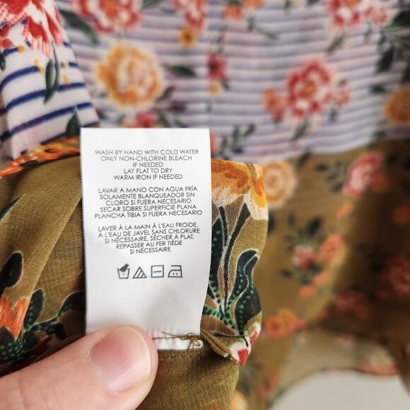 CAbi Penelope Mixed Print Striped Sleeveless Tunic Style 5354 Size Medium - Picture 12 of 12